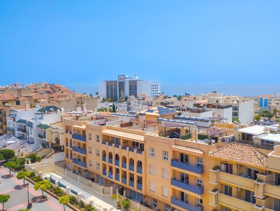 Penthouse With Jacuzzi And Spectacular Sea Views Lägenhet Nerja Exteriör bild